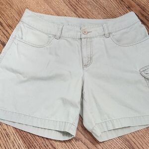 The North Face Women's Light Mint Cargo Shorts